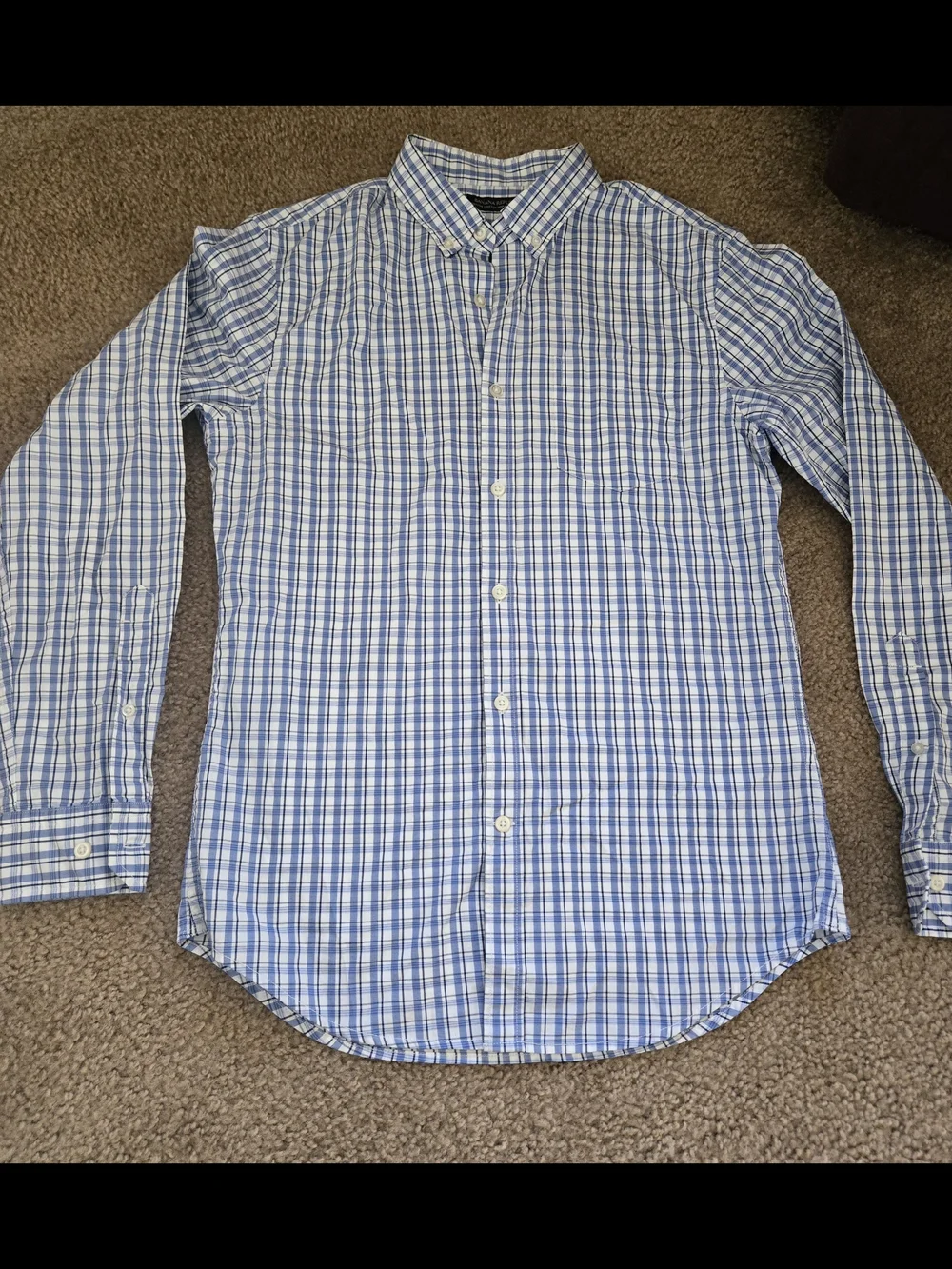 Banana Republic Light Blue & White Plaid Button-Up Shirt
